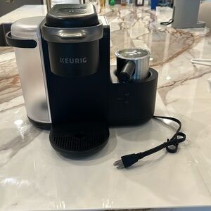 Keurig K-Cafe Special Edition Single-Serve K-cup Coffee, Latte&Cappuccino Maker